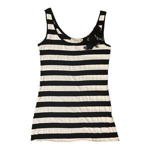 Forever striped T-shirt with lace and sequin flowers